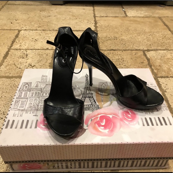 Aldo Shoes - Aldo Black Leather heels.